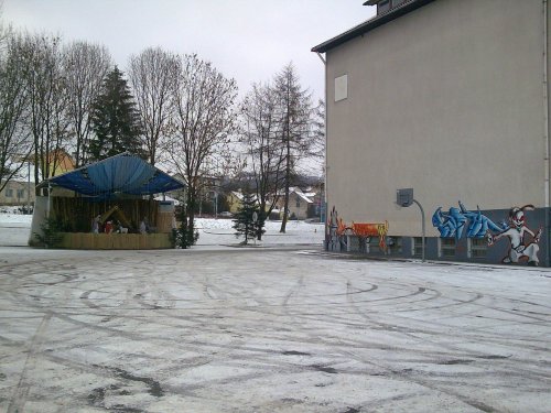 Szopka obok DK Sokól