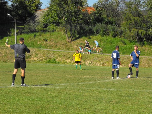 LKS ALBATROS - PŁOMYK NIEBYLEC (3-1)