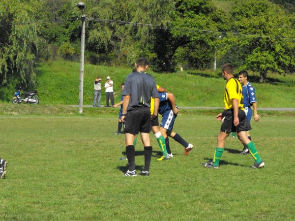 LKS ALBATROS - PŁOMYK NIEBYLEC (3-1)