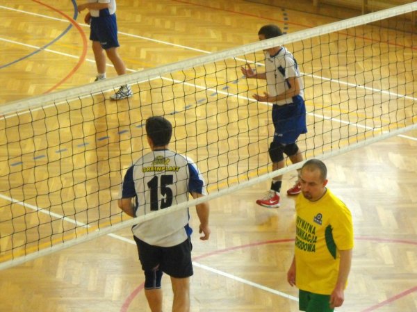 Zdjęcia z XIV Turnieju Piłki Siatkowej o Puchar Starosty Strzyżowskiego