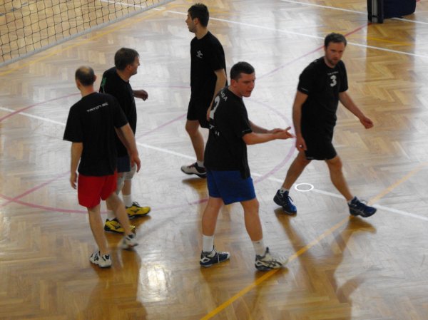 Zdjęcia z XIV Turnieju Piłki Siatkowej o Puchar Starosty Strzyżowskiego