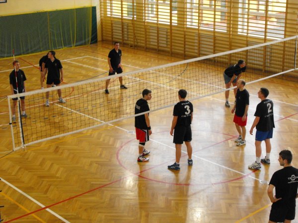 Zdjęcia z XIV Turnieju Piłki Siatkowej o Puchar Starosty Strzyżowskiego