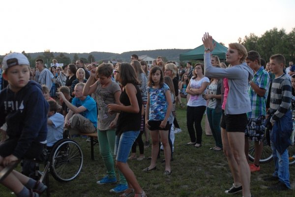 Galeria zdjęc z Dni Ziemi Frysztackiej 2013, koncert Sami