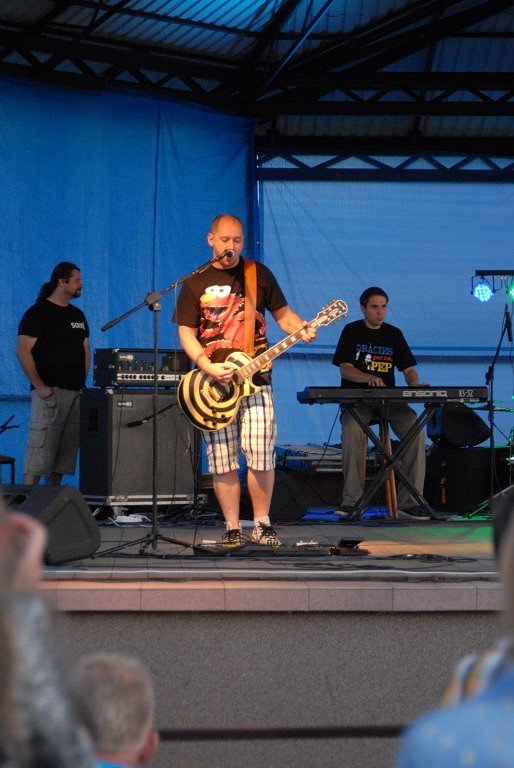 Galeria zdjęc z Dni Ziemi Frysztackiej 2013, koncert Sami