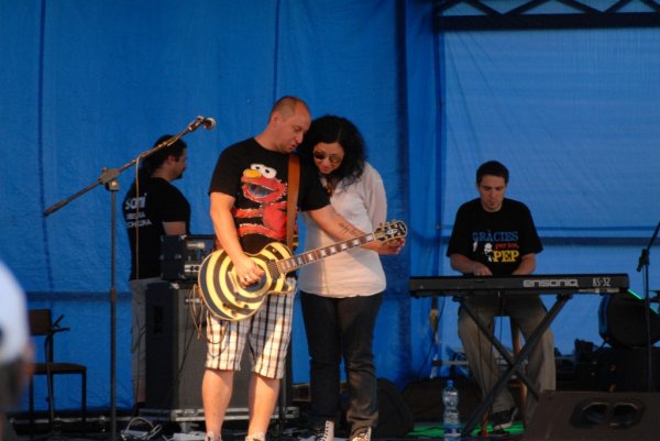 Galeria zdjęc z Dni Ziemi Frysztackiej 2013, koncert Sami