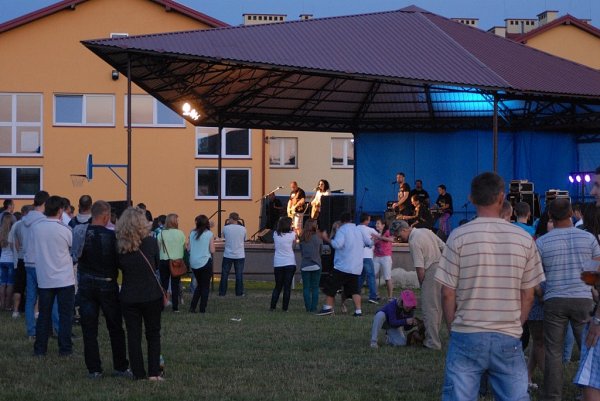 Galeria zdjęc z Dni Ziemi Frysztackiej 2013, koncert Sami