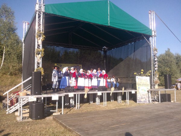 NARODZIN CHLEBA - GINĄCE ZAWODY