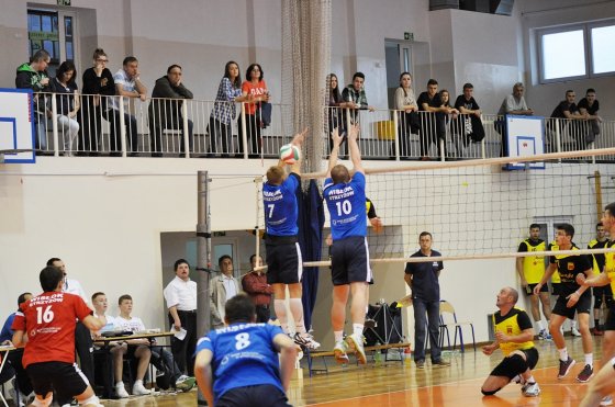 Zdjęcia z meczu siatkówki - fot. Tomasz Ciombor