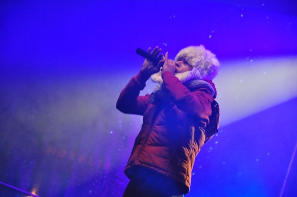 Zdjęcia z Sylwestra na rynku w Strzyżowie