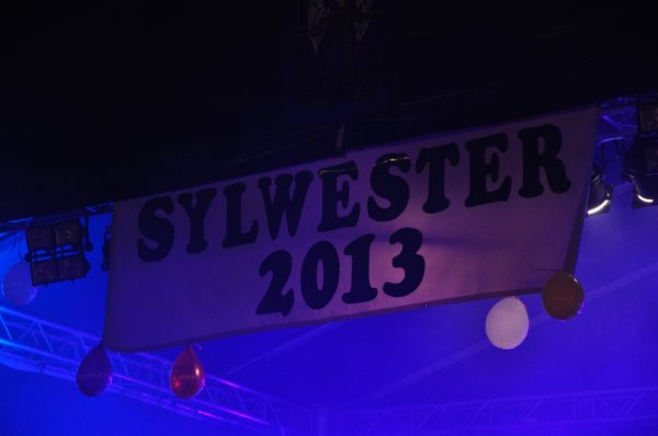 Zdjęcia z Sylwestra na rynku w Strzyżowie