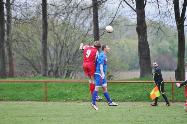 Zdjęcia Wisłok Strzyżów z Pogonią Leżajsk 1-1 2014