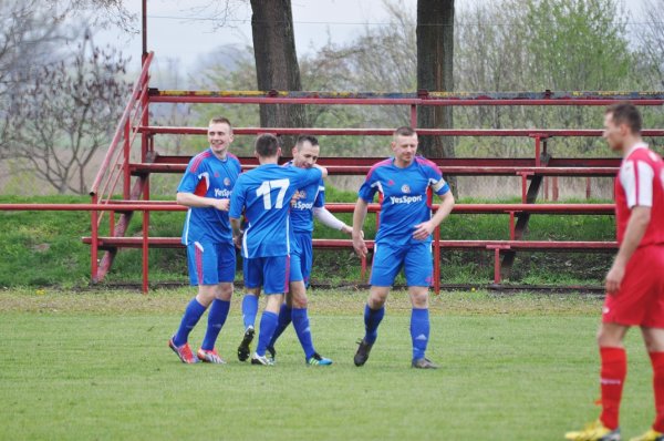 Zdjęcia Wisłok Strzyżów z Pogonią Leżajsk 1-1 2014