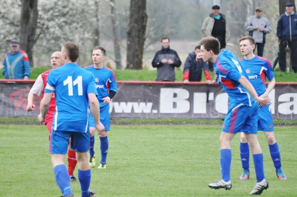 Zdjęcia Wisłok Strzyżów z Pogonią Leżajsk 1-1 2014