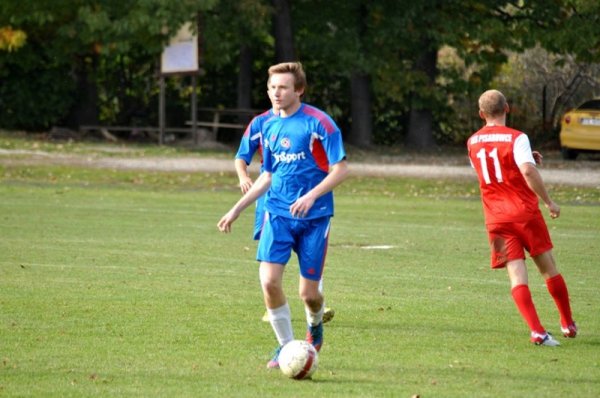 2013-10-06 Wisłok Strzyżów - LKS Pisarowce 1:2 (0:1) 