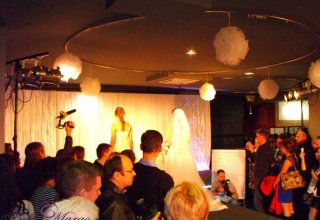 Prezentacja ślubnych sukni podczas II Edycji Targów Ślubnych.