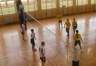 Zdjęcia z XIV Turnieju Piłki Siatkowej o Puchar Starosty Strzyżowskiego