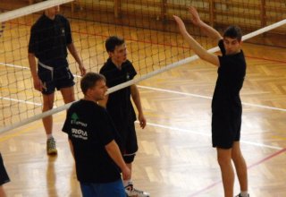 Zdjęcia z XIV Turnieju Piłki Siatkowej o Puchar Starosty Strzyżowskiego