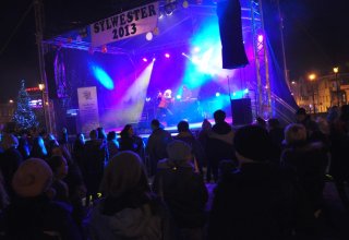 Zdjęcia z Sylwestra na rynku w Strzyżowie