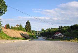 Zabezpieczanie osuwiska w Niewodnej