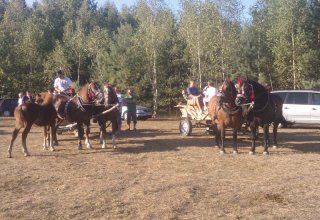 NARODZIN CHLEBA - GINĄCE ZAWODY
