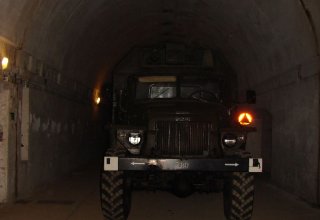 Samochód wojskowy 4