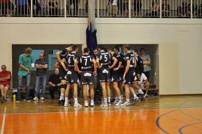 Siatkarski weekend: Wisłok przerywa złą passę, druga wygrana Olimpu! Na zdjęciu siatkarze Wisłoka Strzyżów